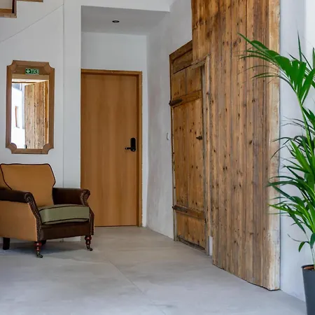 Biber Art 1 * Biberwier